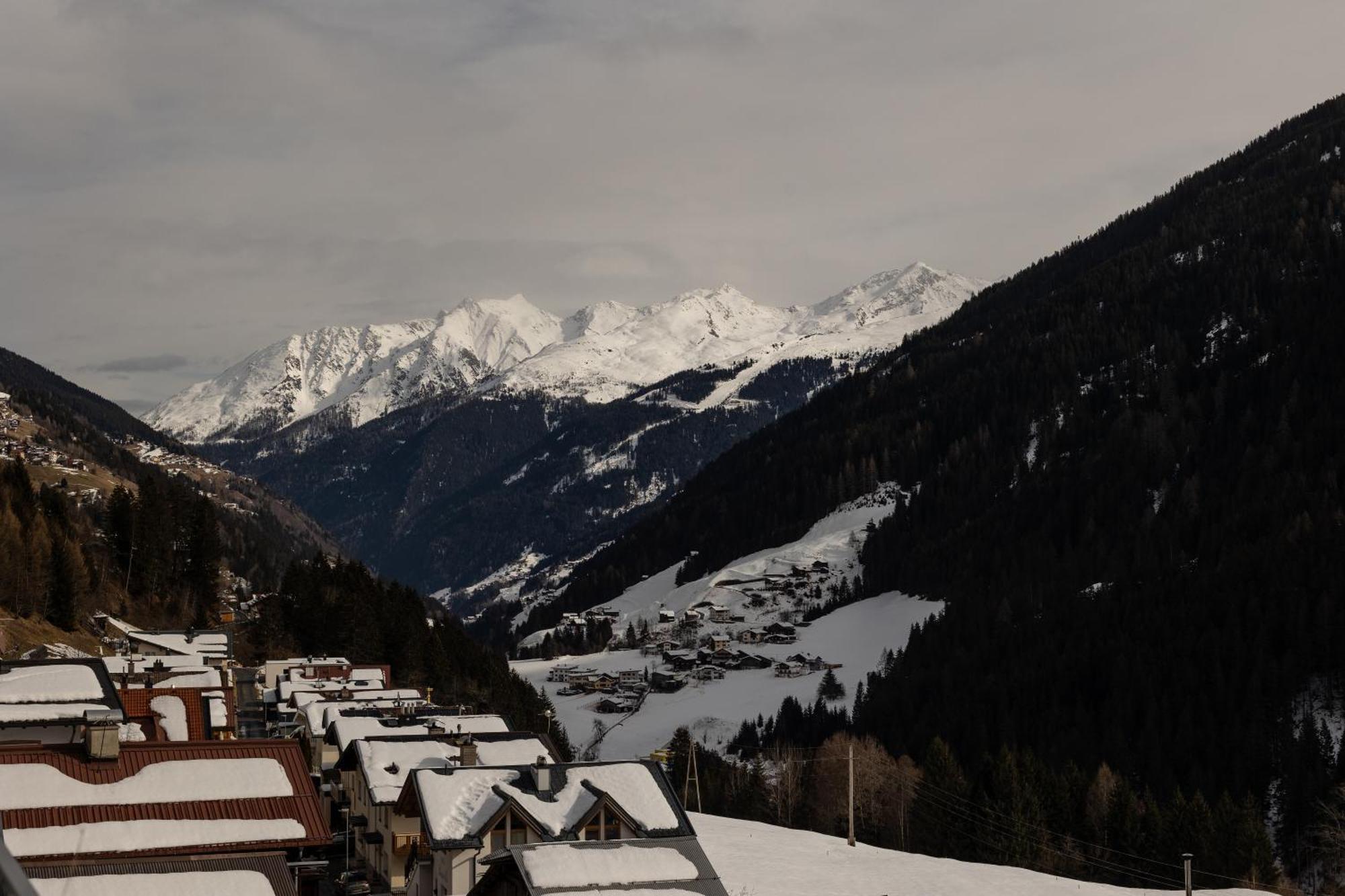 Mountain Chalet Kappl - Luxury - Near Ischgl - Panorama Mountain View - Penthouse & Chalets Cameră foto